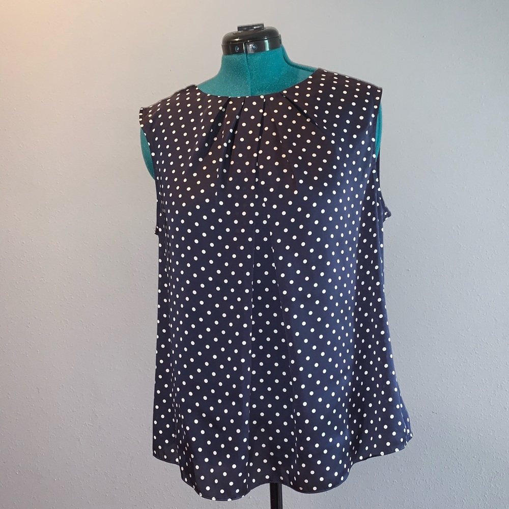 NWT Jones New York shell